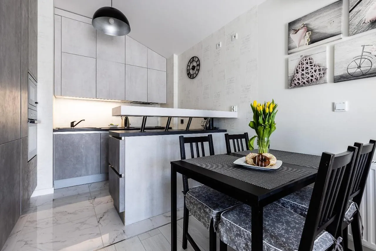 Ina Rent - Neptun Park Apartment Gdansk 0*,